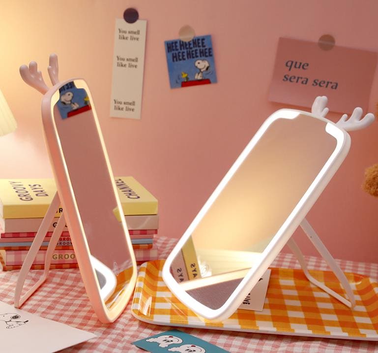Deer Led Desktop Mirror, Lighted Rechargeable Makeup Mirror, Brightness Adjustable USB Rechargeable Travel Portable Light up Mirror, Touch Screen LED Vanity Mirror Deer Led Desktop Mirror, Lighted Rechargeable Makeup Mirror, Brightness Adjustable USB Rechargeable Travel Portable Light up Mirror, Touch Screen LED Vanity Mirror